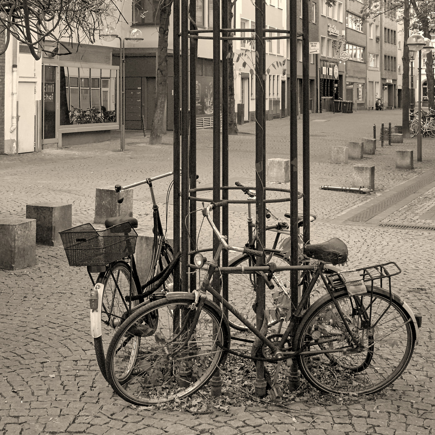 2026_04_21_01_Hemut